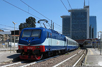 Ambienti urbani - Milano P.Garibaldi.