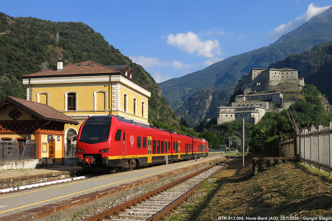 Estate 2020: un treno rosso in valle! - Hone-Bard.