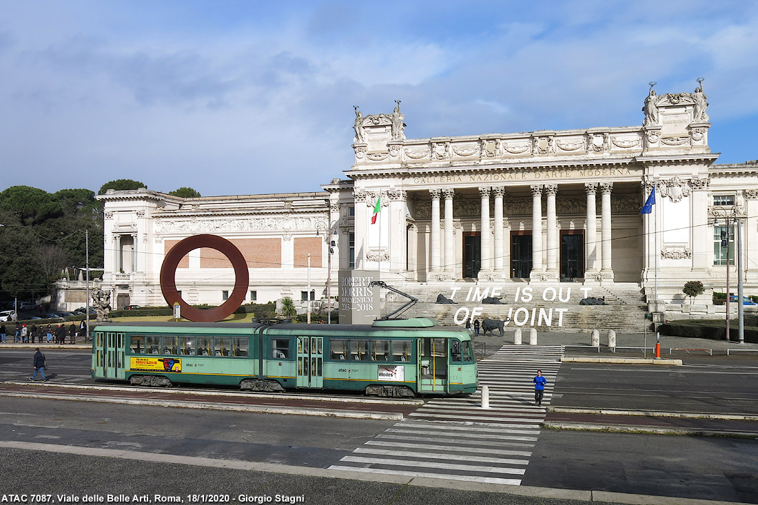 Tram a novembre e gennaio - Viale Belle Arti.