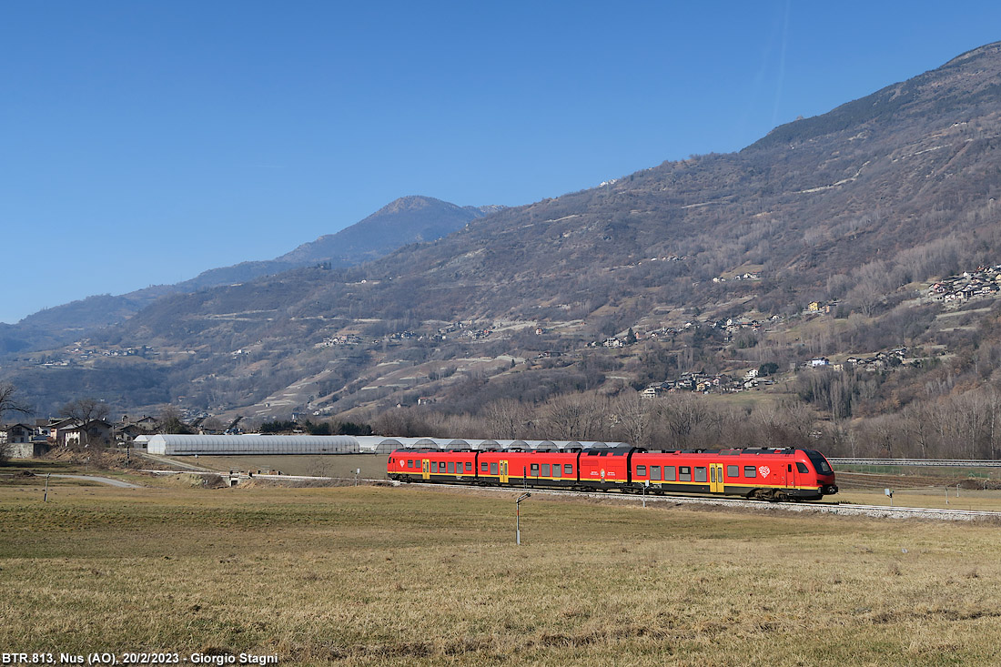 Val d'Aosta 2023 - Prima dei fili - Nus.