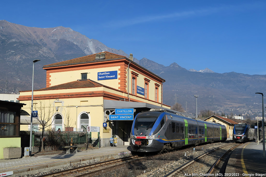 Val d'Aosta 2023 - Prima dei fili - Chatillon.