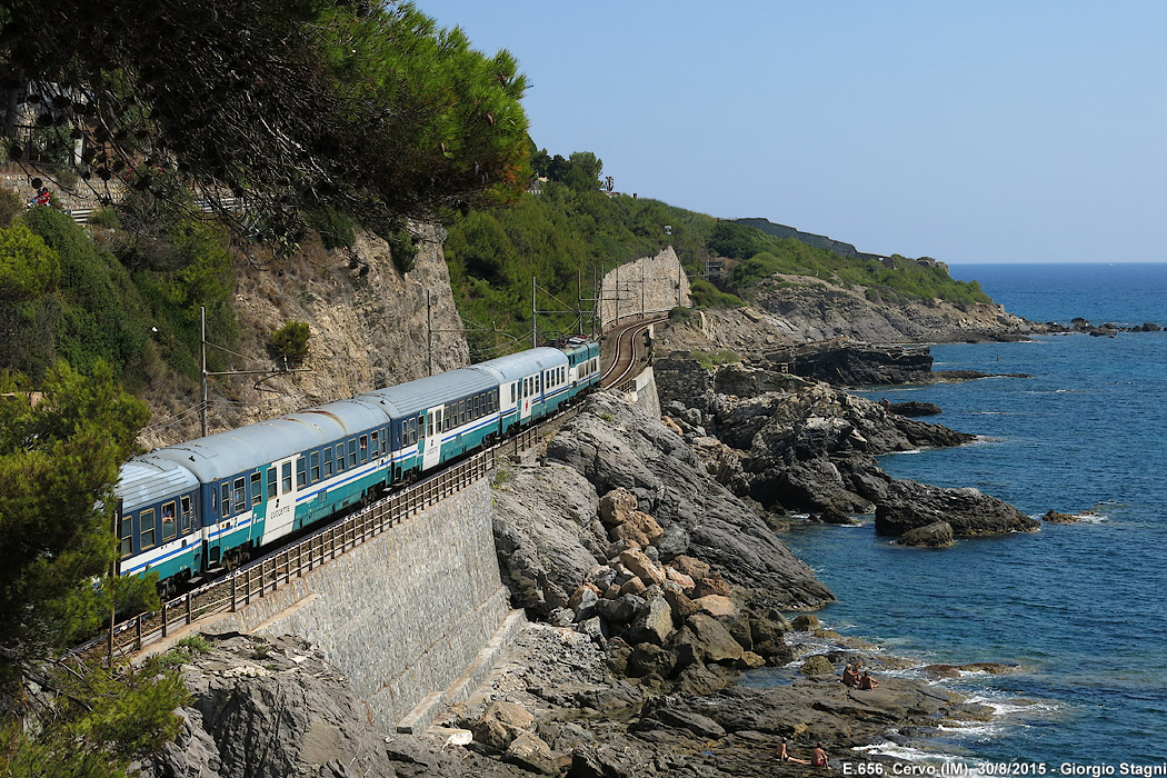 Tutti i treni della Riviera - Cervo.