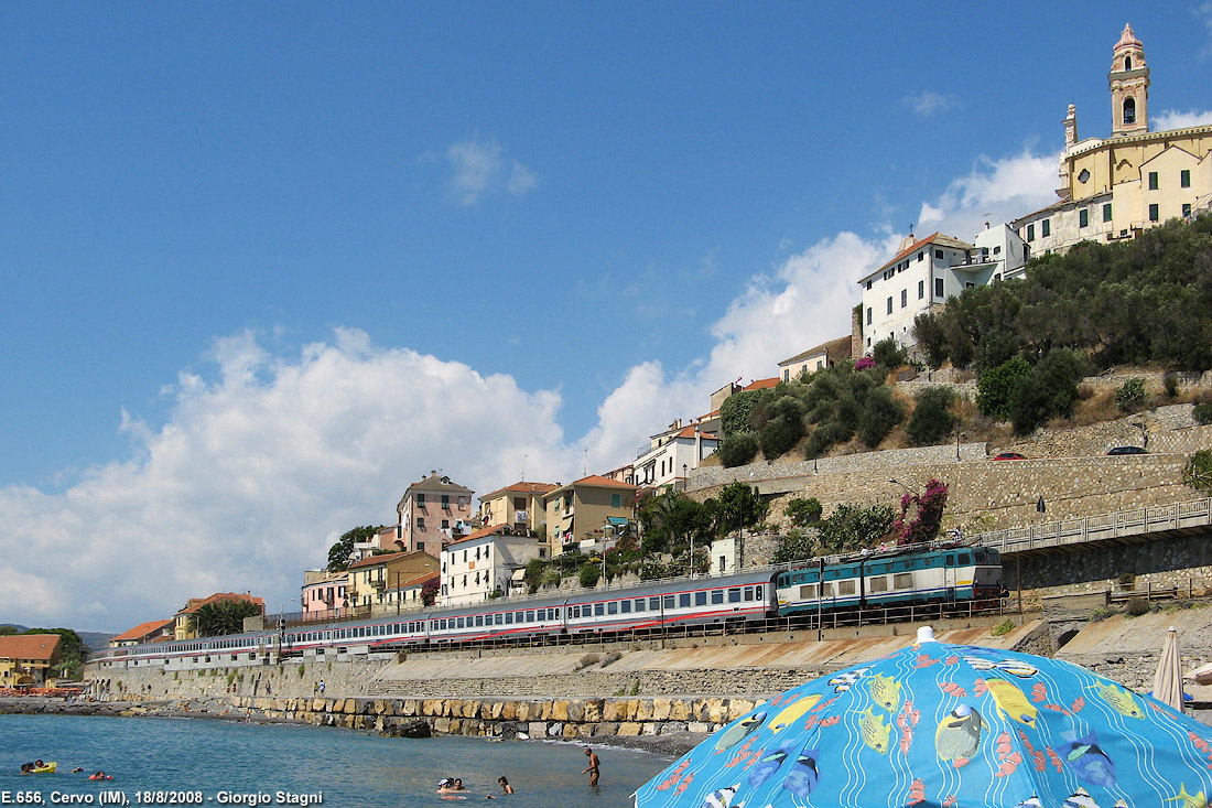 Tutti i treni della Riviera - Cervo.