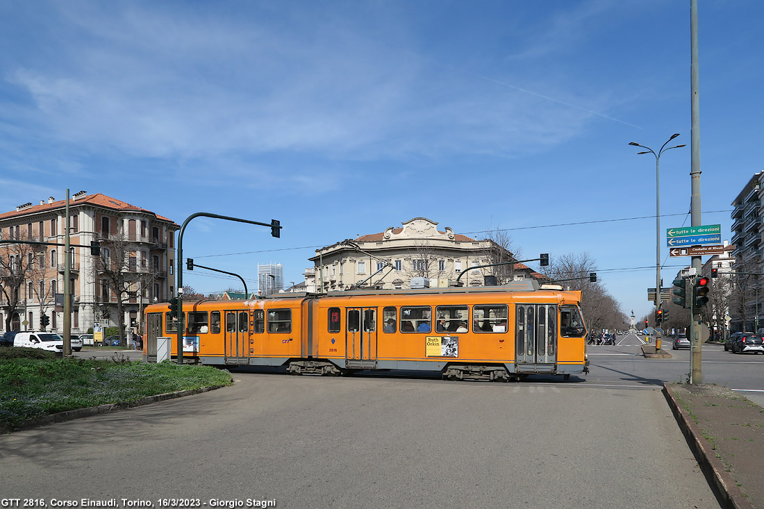 Torino tutto in un giorno - Corso Einaudi.