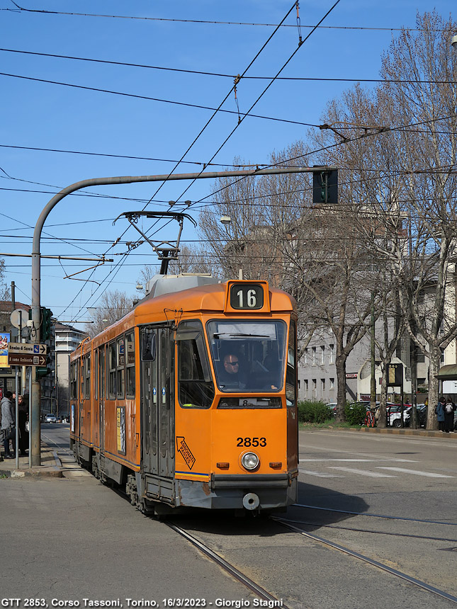 Torino tutto in un giorno - Corso Tassoni.