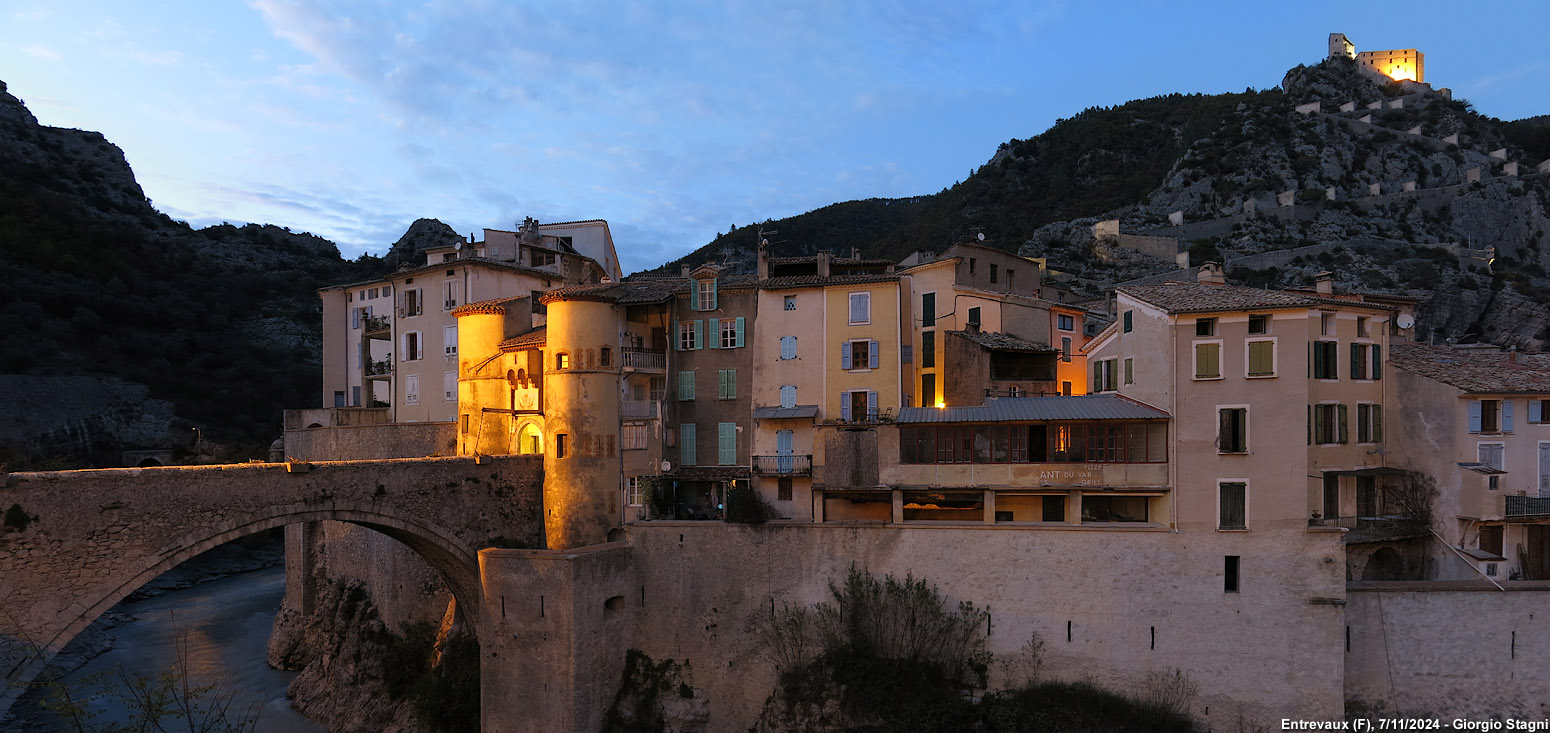In viaggio - Entrevaux.