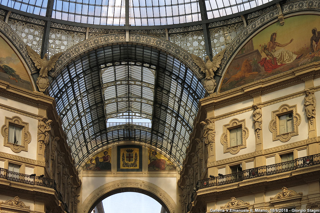 Duomo, Castello e dintorni - Galleria V.Emanuele.