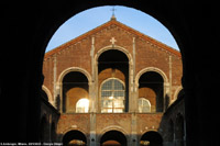 Dai Navigli alle periferie - Sant'Ambrogio.