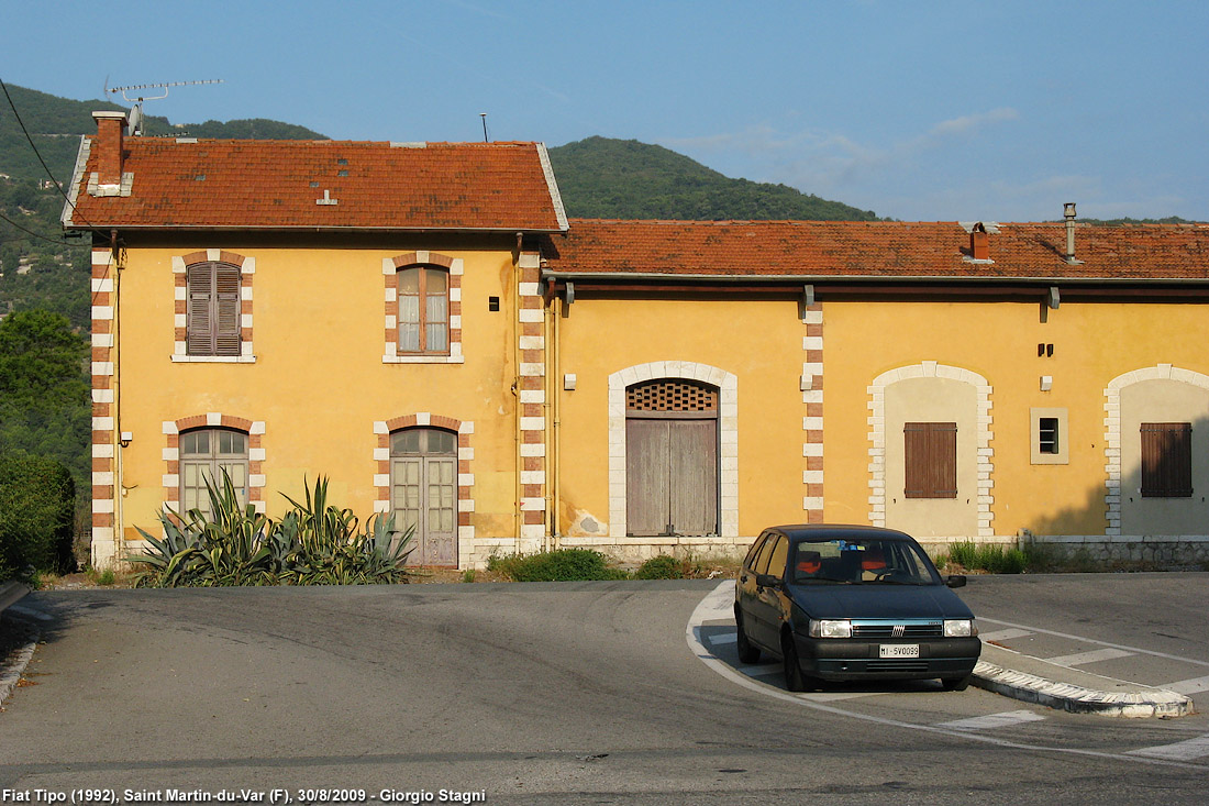I fabbricati e altri rotabili - St-Martin-Du-Var.