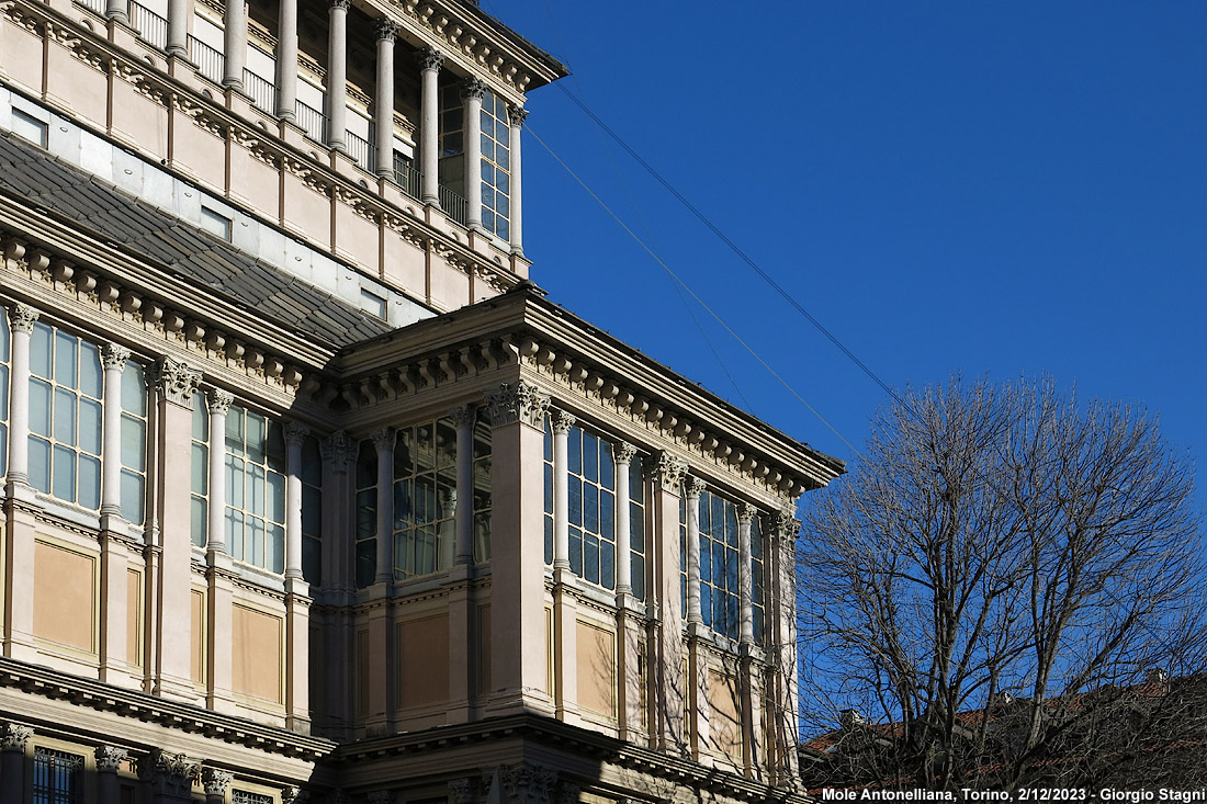 Torino a dicembre - Mole Antonelliana.