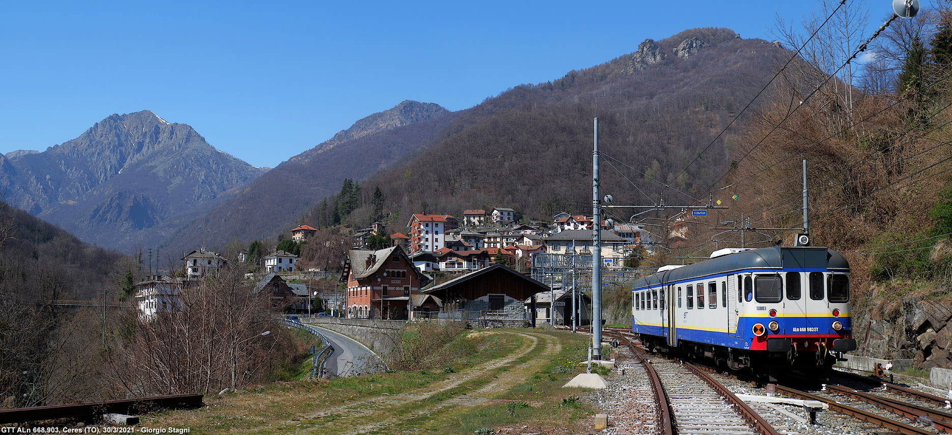 La terra e la ferrovia - Ceres.