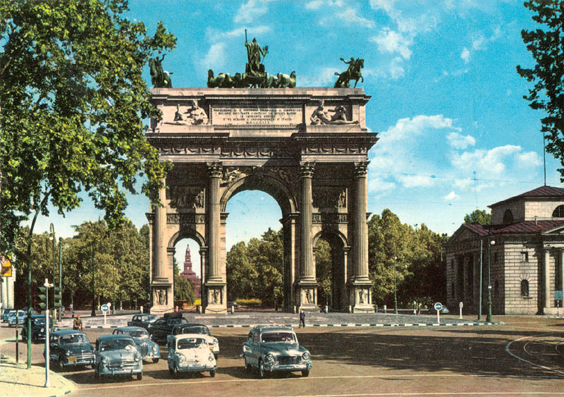 Colori in cartolina - Arco della Pace.
