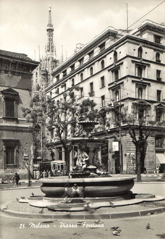 Vera fotografia - Piazza Fontana.