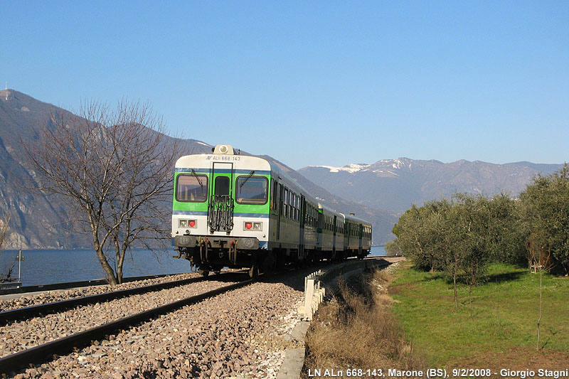 Il lago d'inverno. - Marone.