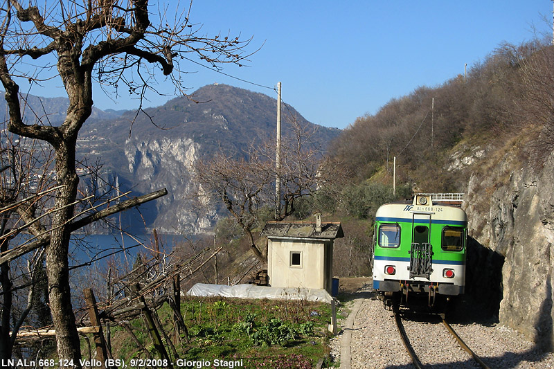 Stagioni sul lago d'Iseo - Inverno.