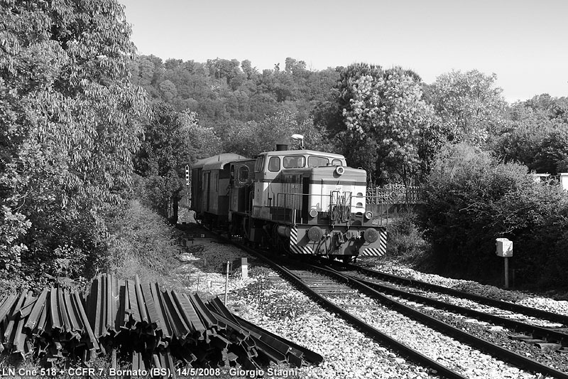 Andirivieni di locomotive - Bornato.