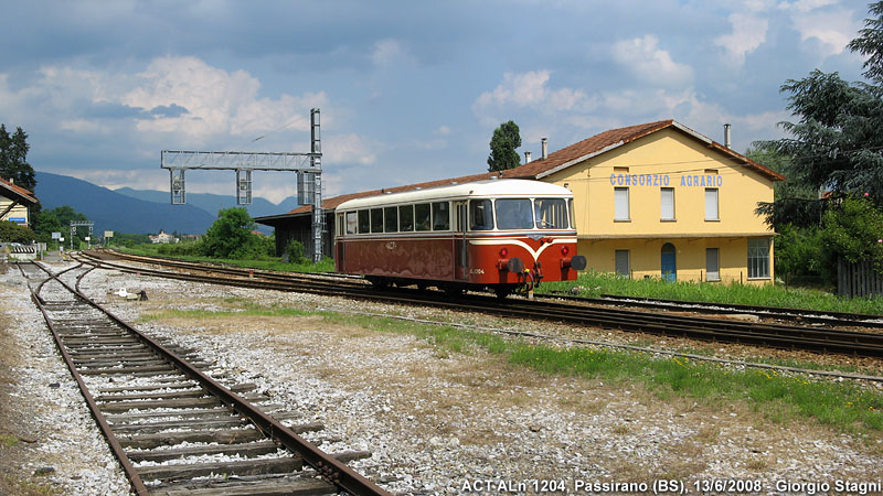 Andirivieni di locomotive - Passirano.