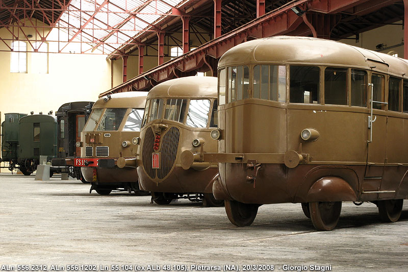 Museo di Pietrarsa - Automotrici.