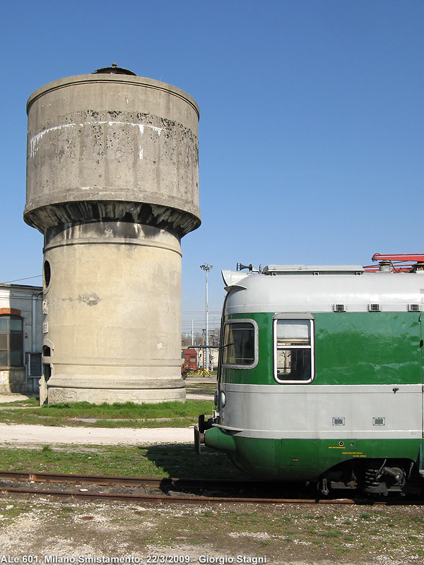Altri mezzi - ALe 601.