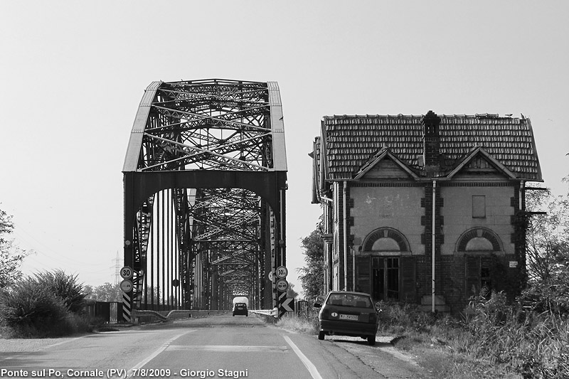 La Tipomobile a spasso - Ponte di Cornale.