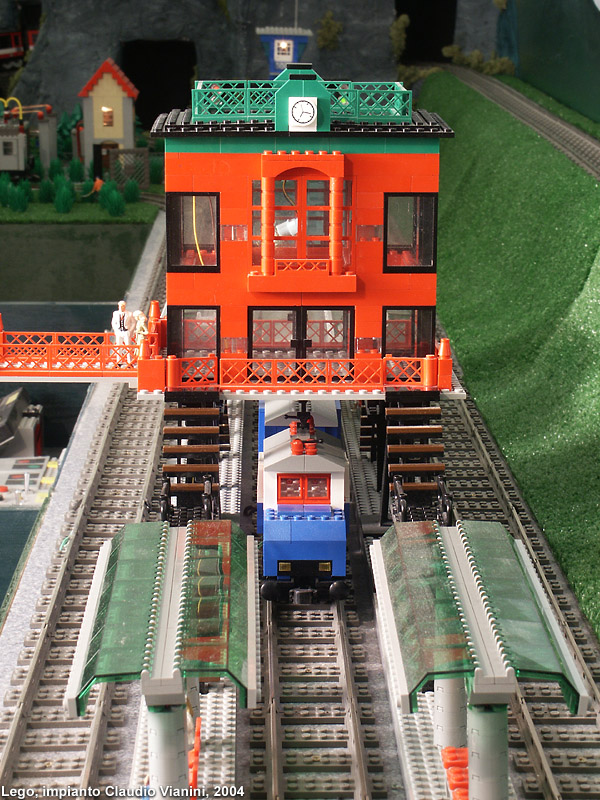 Il treno LEGO - La stazione