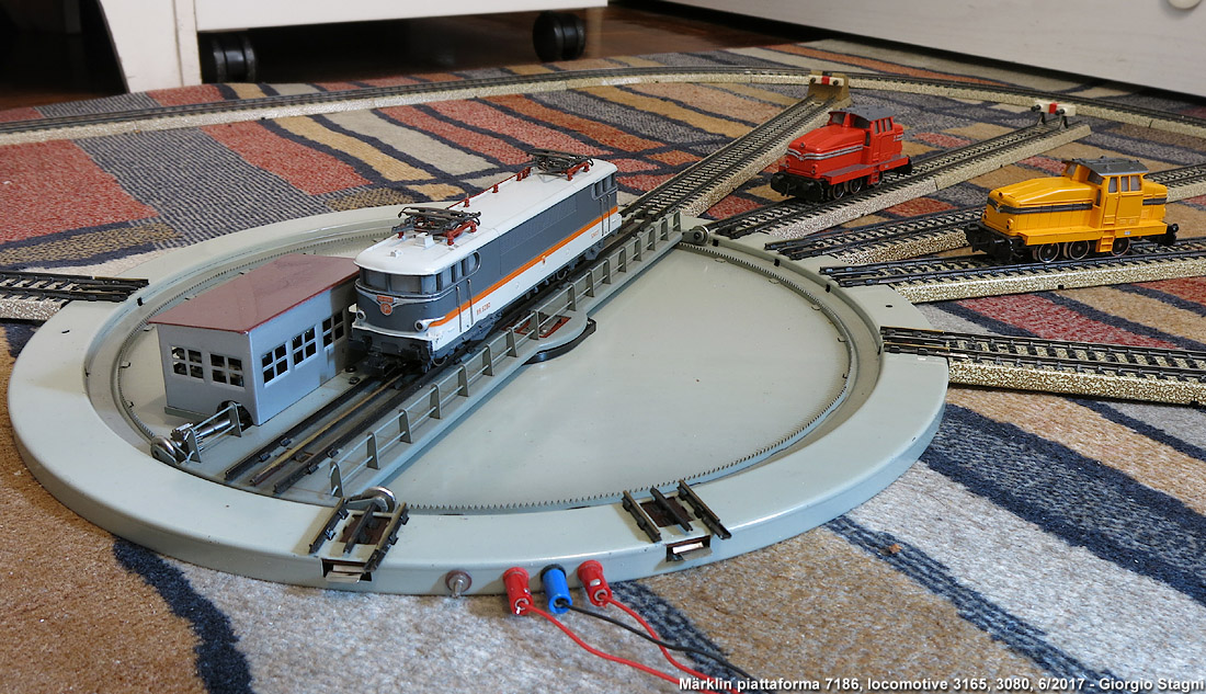 La piattaforma girevole - Piattaforma 7186.