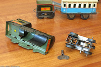 I treni INGAP a molla - Locomotiva.